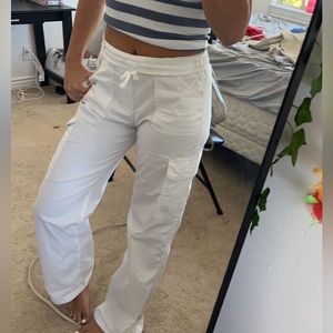 Hollister Adjustable Rise Poplin Baggy Cargo Pants